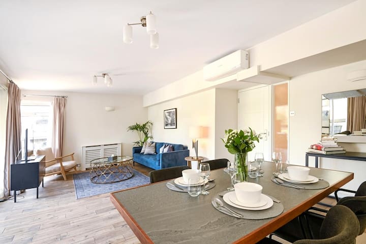 The Kensington Gardens – Hyde Park Views