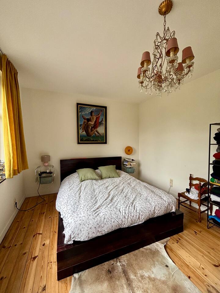 غرفة النوم 2