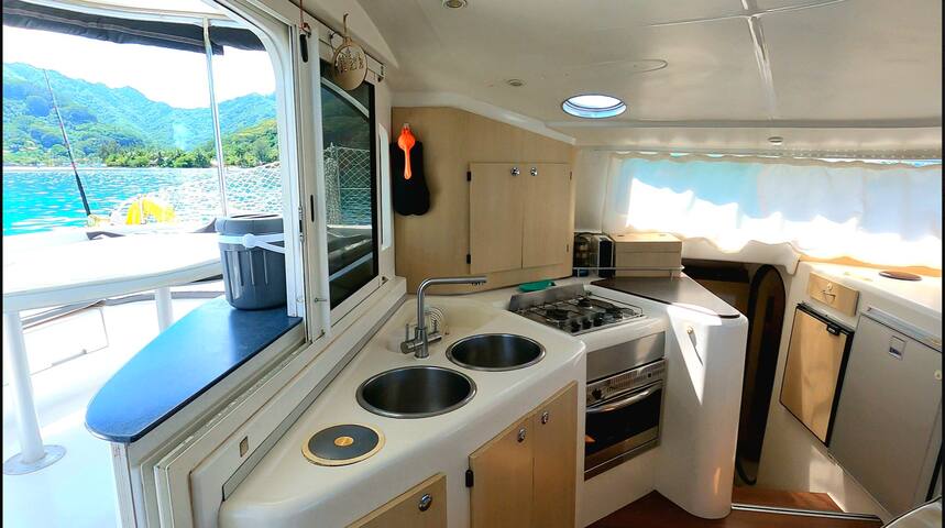 Tahiti-Charter managed Airbnb listing 2