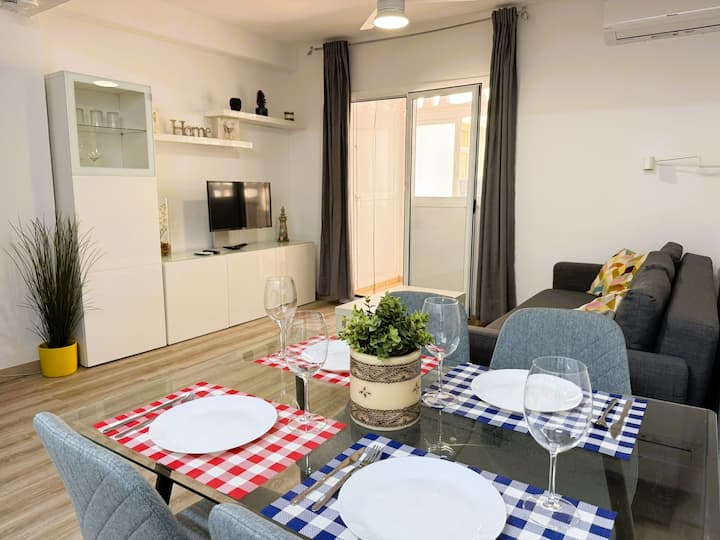Magnífico Apartamento En El Centro De Fuengirola - Fuengirola
