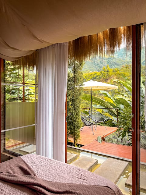 Intrepid Glamping PAMPAS