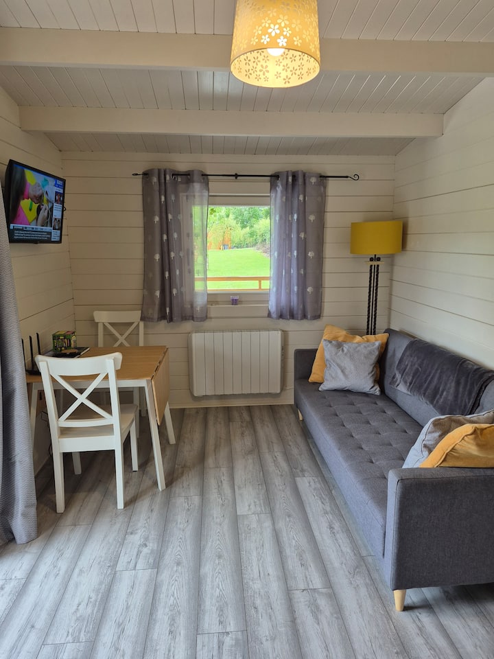 Nellies  Log Cabin - Ireland
