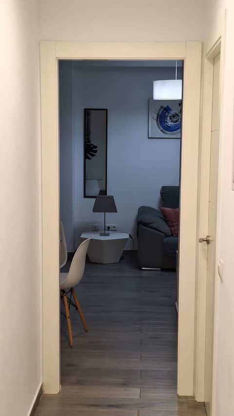 Propiedad de Airbnb exitosa: BEACH & GARDEN. Beachfront apartment en Baños Del Carmen