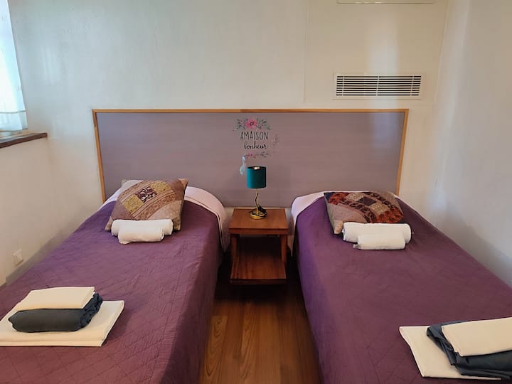 საძინებელი 2