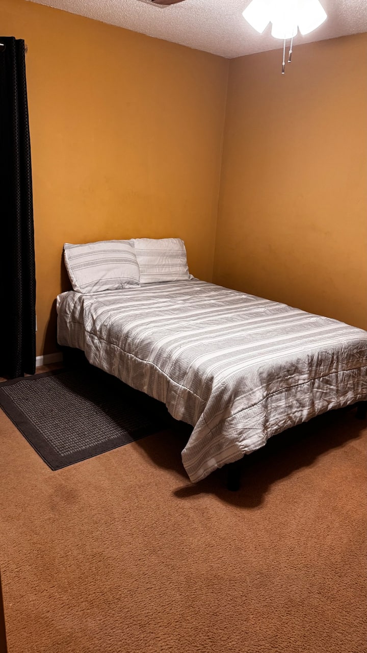 საძინებელი 1