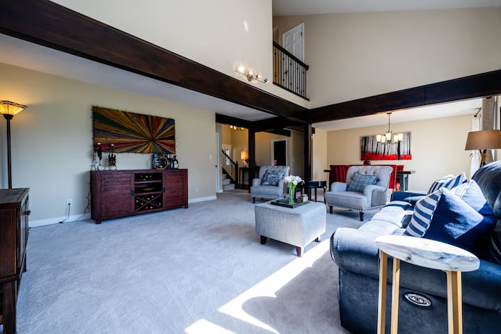 Silver Beach Escape In St. Joseph, Michigan! - Benton Harbor