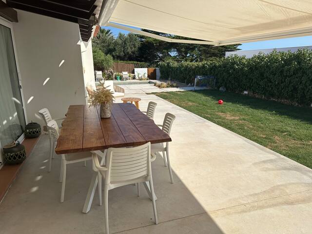 Bini Paca gallery image 5