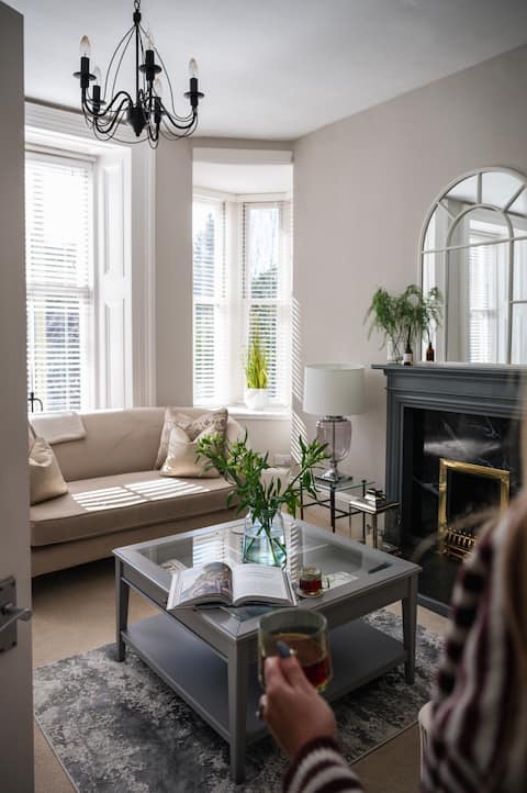 Beautiful 2-Bed Apartment in Birnam, Dunkeld