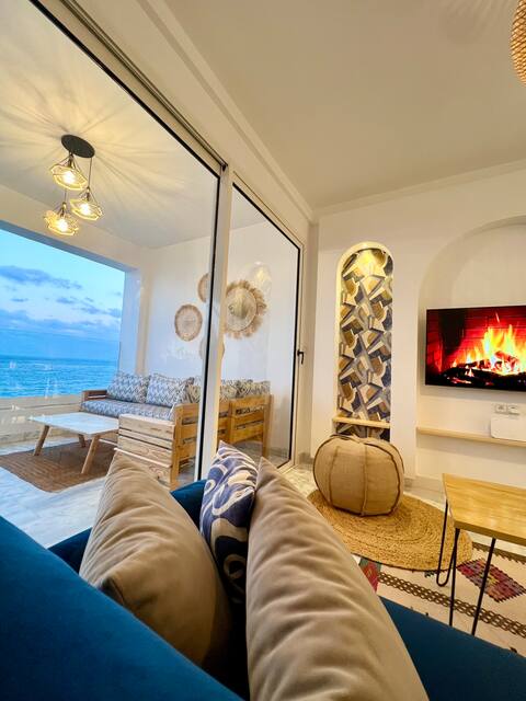 Spectacular SeaView-Beach Access & Parking