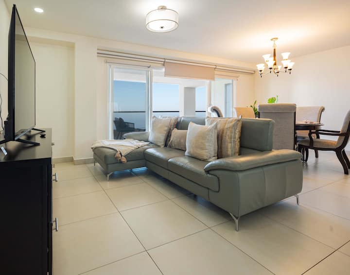 Rosarito Jr Penthouse At La Jolla Excellence - Rosarito