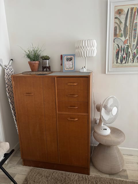 Top Airbnb: ‘The Plumes’ Heaton close to Freeman, quiet & chic in Newcastle Upon Tyne