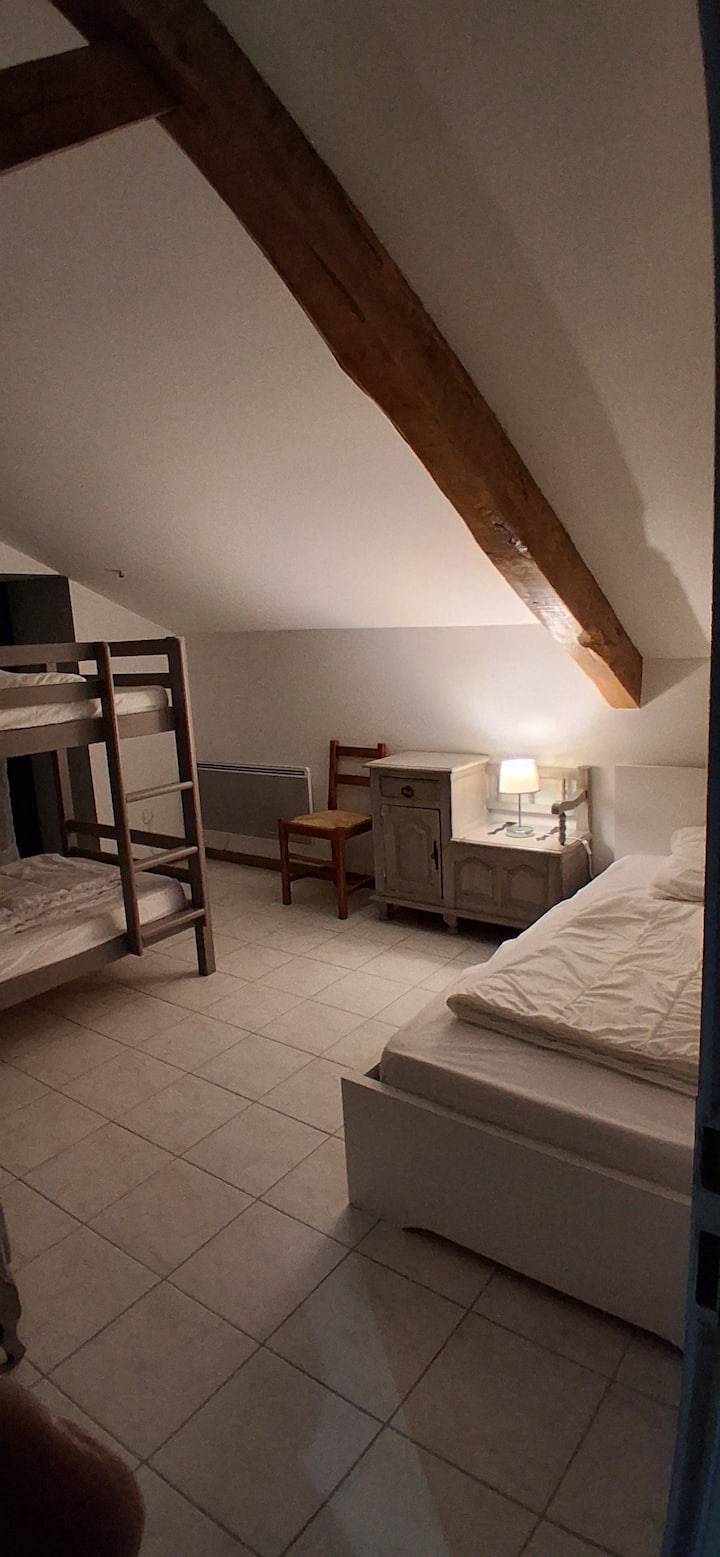 חדר שינה 6 למעלה 