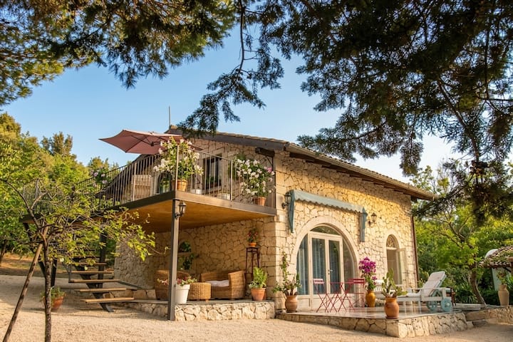 Villa Neli, Palazzolo Acreide, Hot Tub, Parking