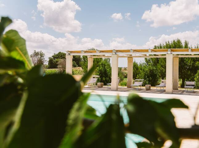 Villa del Ponente Alimini