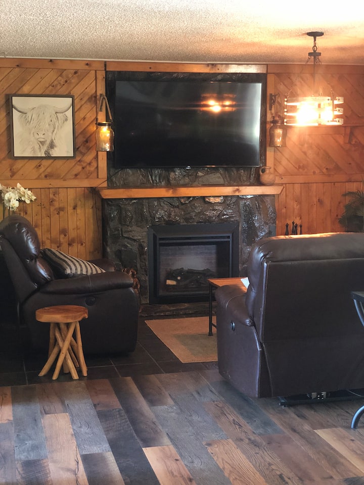 The Heavenly Retreat*beautiful Home*yard*deck - Rapid City, SD