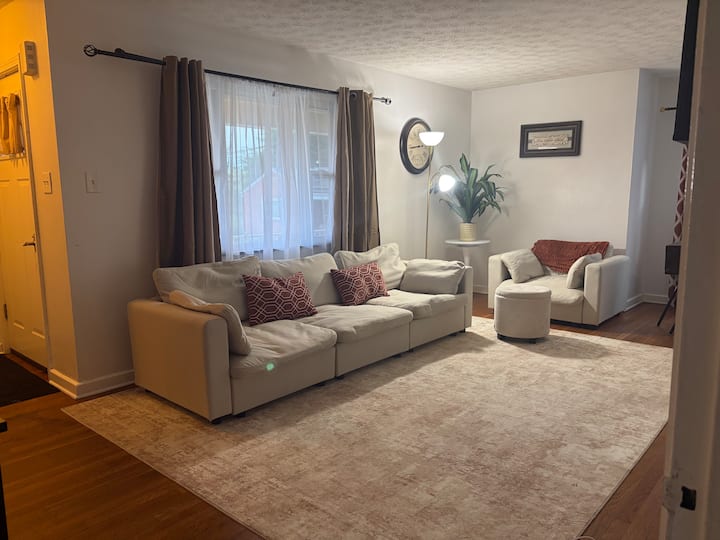 King Bed| 3 Bedrooms| Close To City Attractions - Pittsburgh