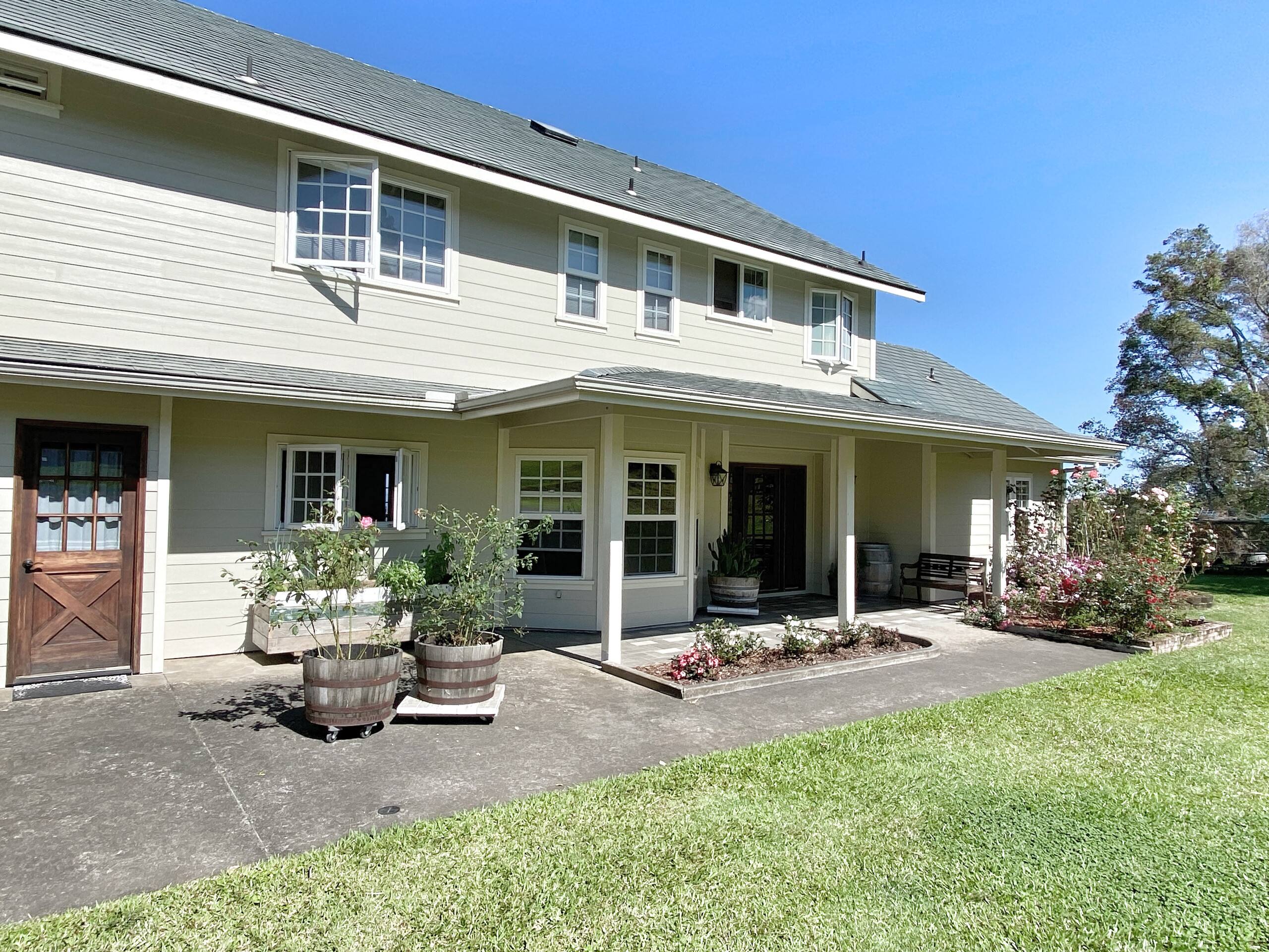 Home in Holualoa · ★4.92 · 4 bedrooms · 5 beds · 3.5 private baths - Image 33