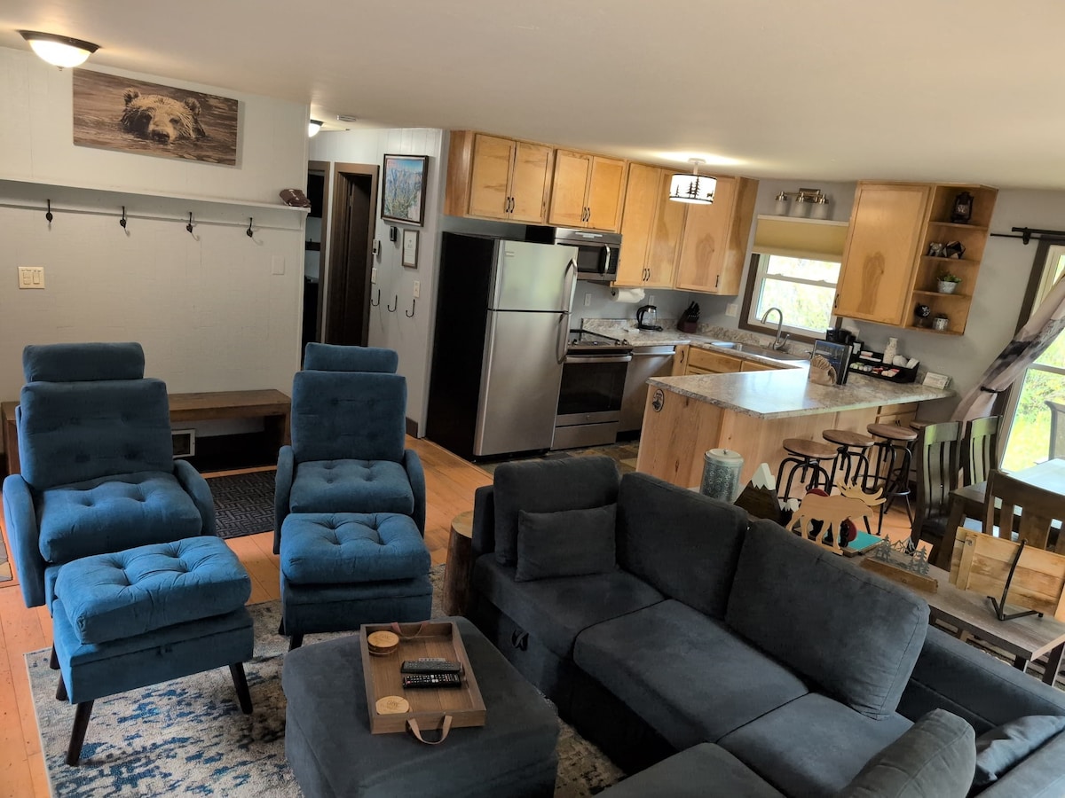 Top Airbnb: Dreamy Cabin*Sauna*Hot tub*Dogs Wlcme*7mn to Breck in Blue River