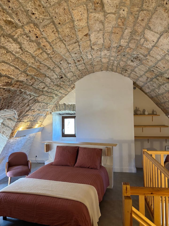 The room is located upstairs; it is spacious and quiet.
