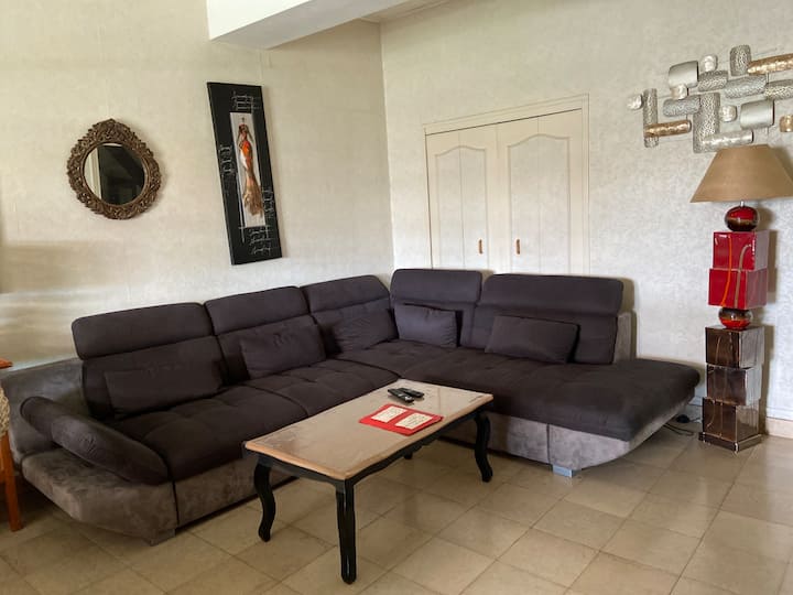 Appartement De Ville 120 M 2 Avec Jardin 400 M 2 - Morvan