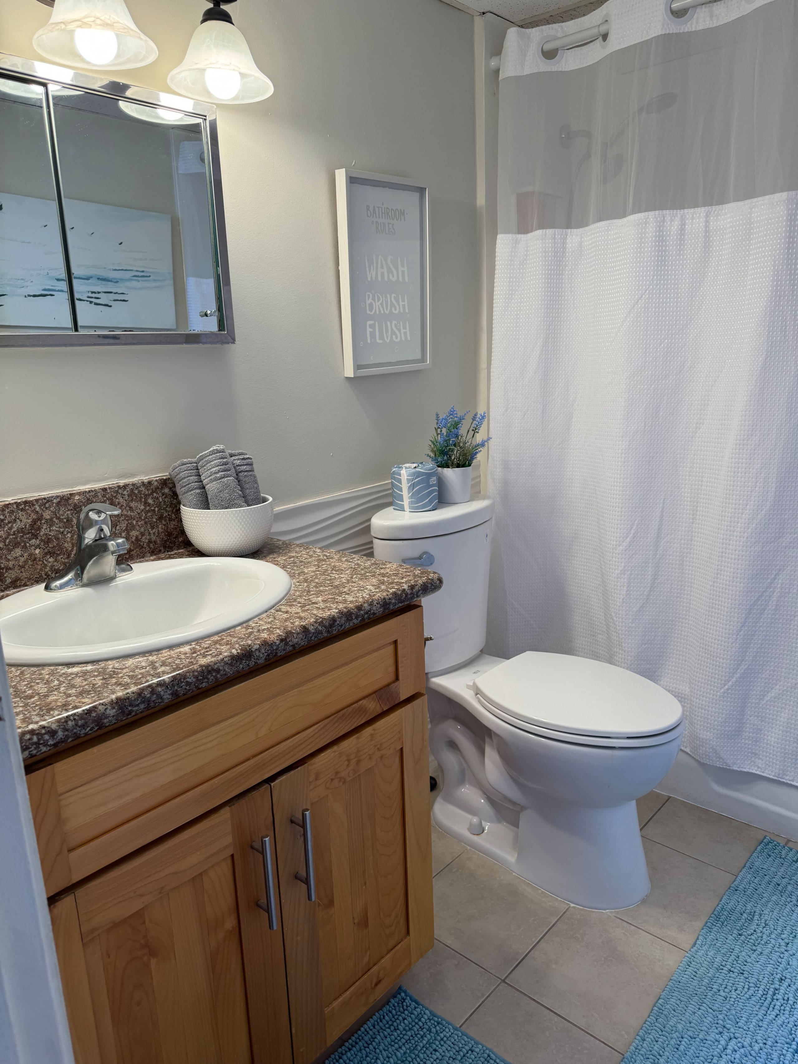 Family Waikiki Apt sleeps 5 FREE parking - Image 29