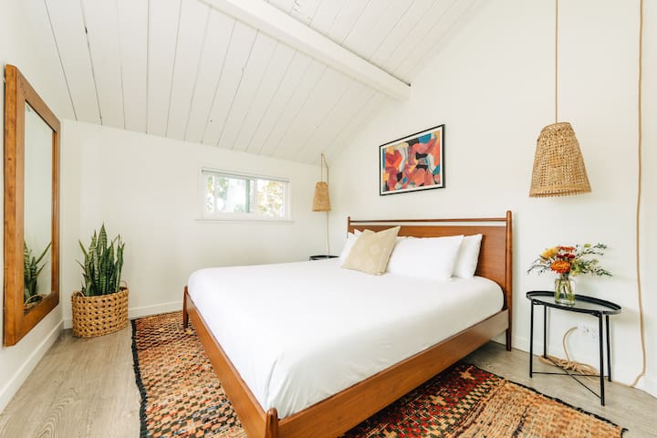 The Green Room Hotel managed Airbnb listing 1