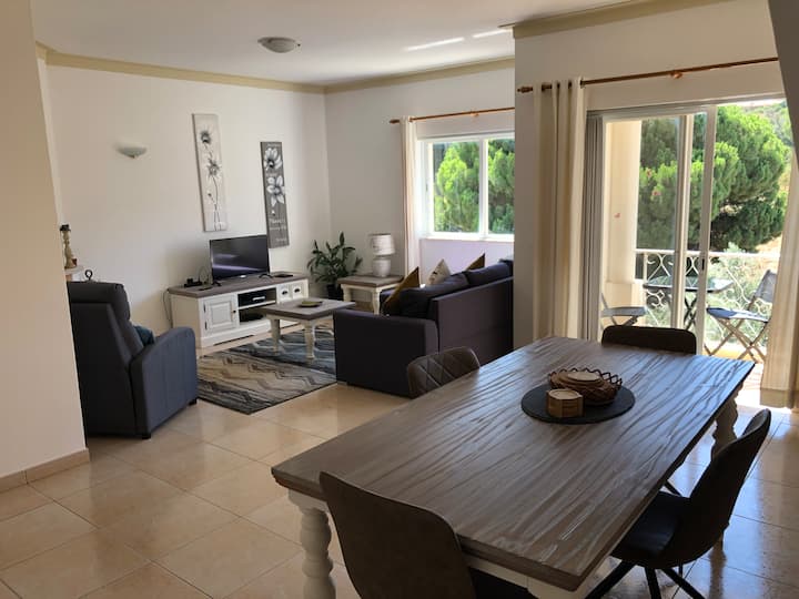 Bright Lovely Flat, Terrace, Pool Beach & Village - Ferragudo