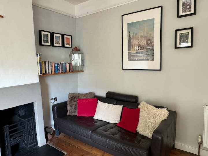 Cosy Top Floor Apartment In The City Centre - University of Bath