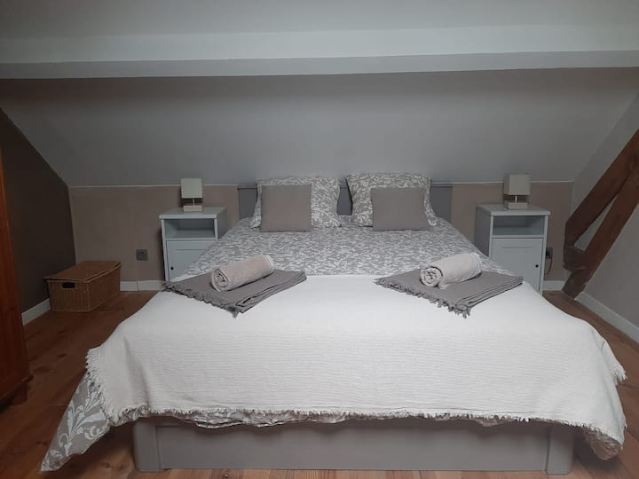 საძინებელი 2