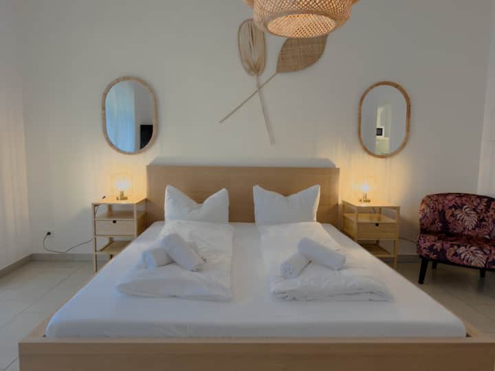 Junik- Boho City Apartment In Krefeld/ Near Messe - Krefeld