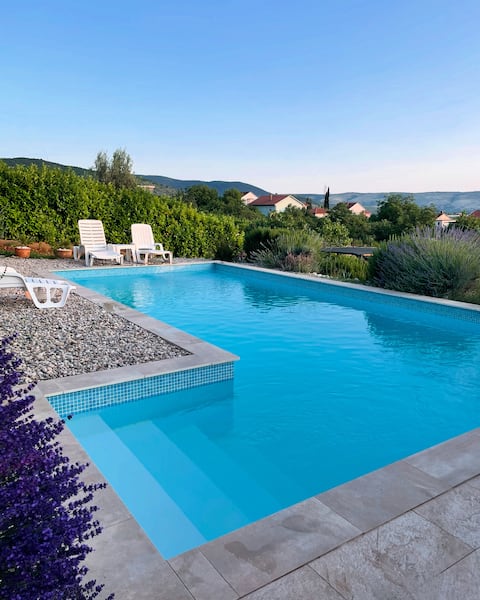 Villa Mana