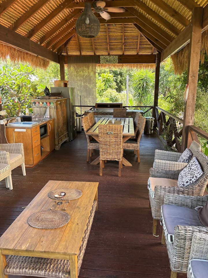 Hideaway Cabin
(At Club Nautique) - Townsville