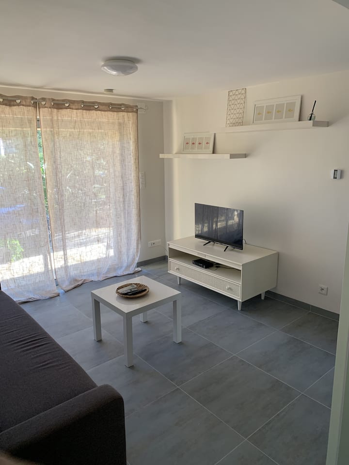 Appartement F2 Avec Piscine Classé 2 éToiles - Cavalaire-sur-Mer