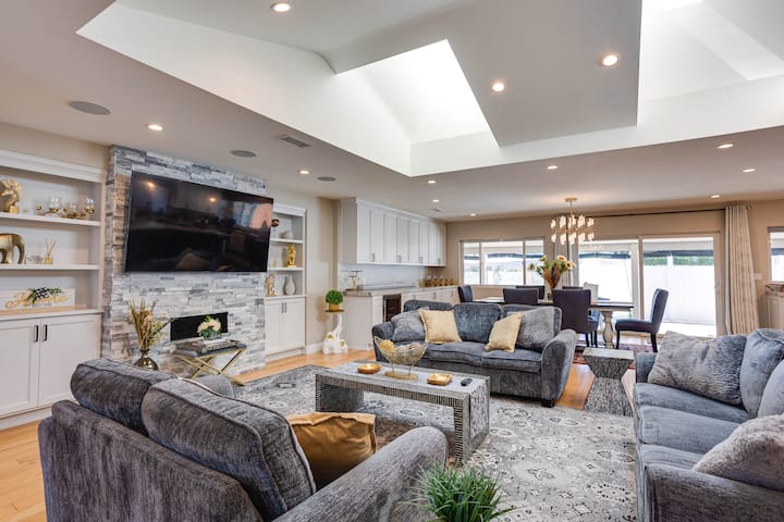 Fletcher Hills Luxury, Sunset View, 4 Br, Pool/spa - El Cajon, CA