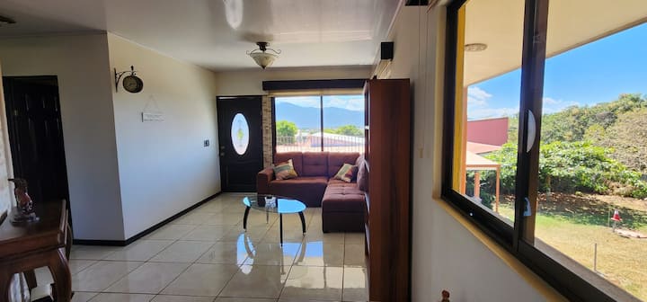 Acogedor Y Cómodo Apartamento, Cerca Aeropuerto. - Heredia Province