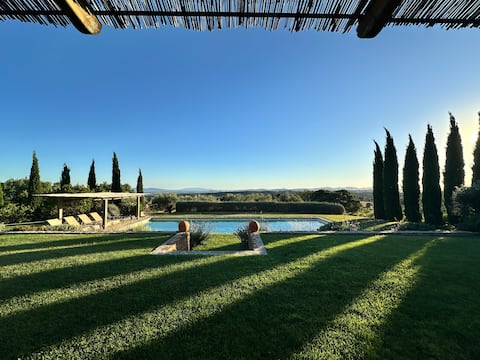 Bel Casale with sea view and the mediaeval village