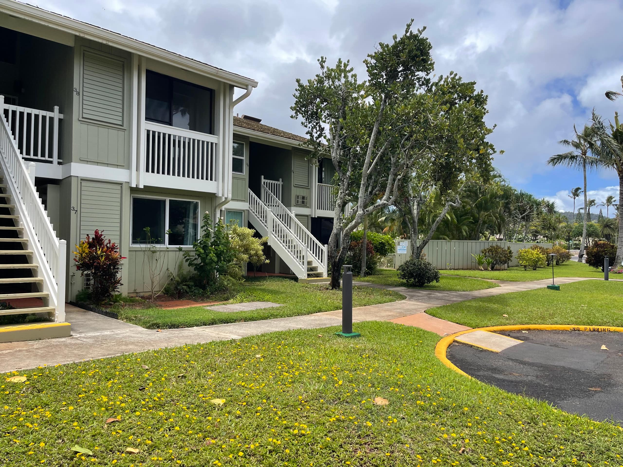 Condo in Kahuku · ★4.94 · 2 bedrooms · 2 beds · 1 bath - Image 8