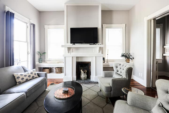 1890s Elegant Estate, Your Group’s Savannah Base! - Savannah, GA