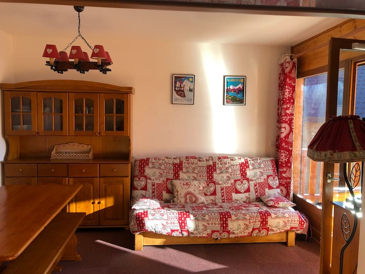 غرفة المعيشة