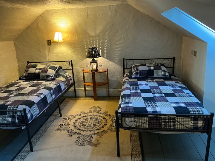 Bedroom 5