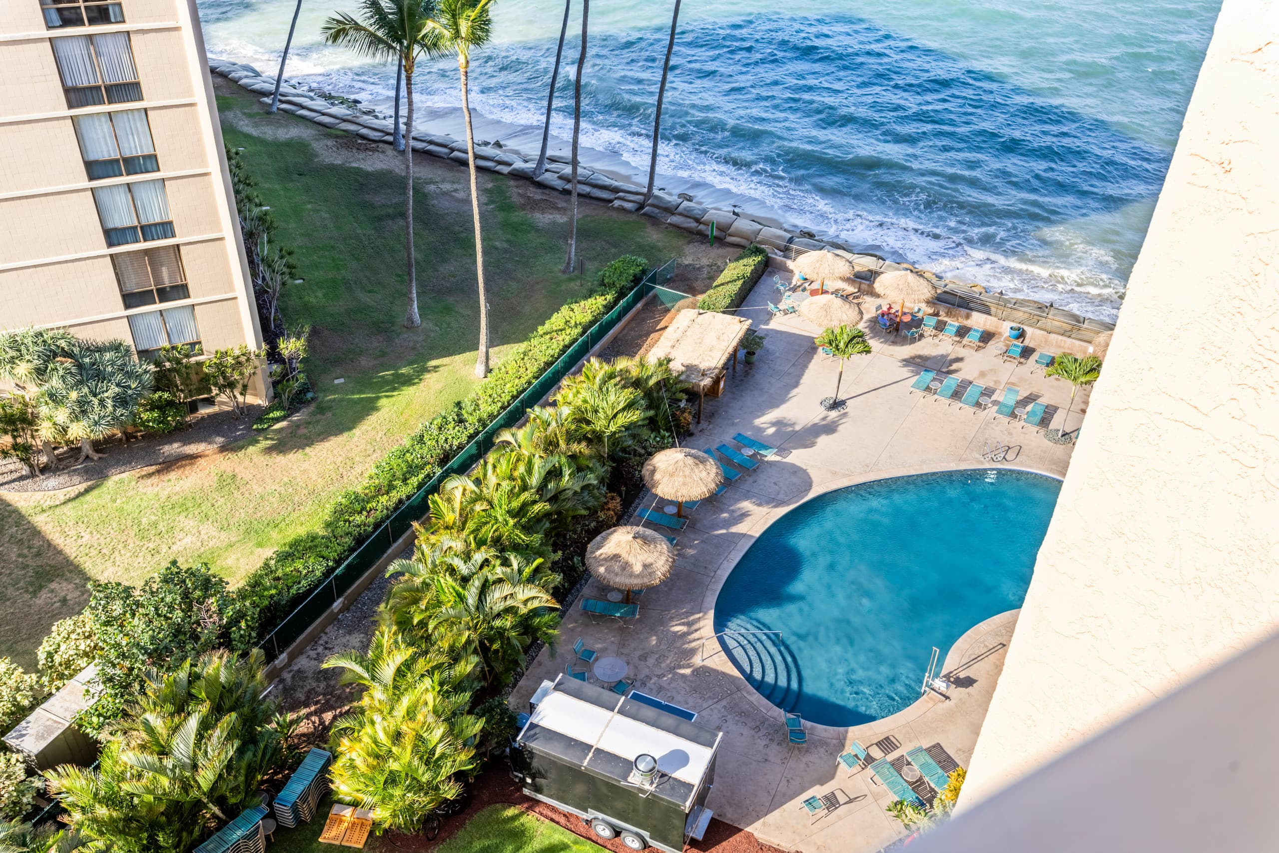 Condo in Lahaina · ★4.98 · Studio · 2 beds · 1 bath - Image 20