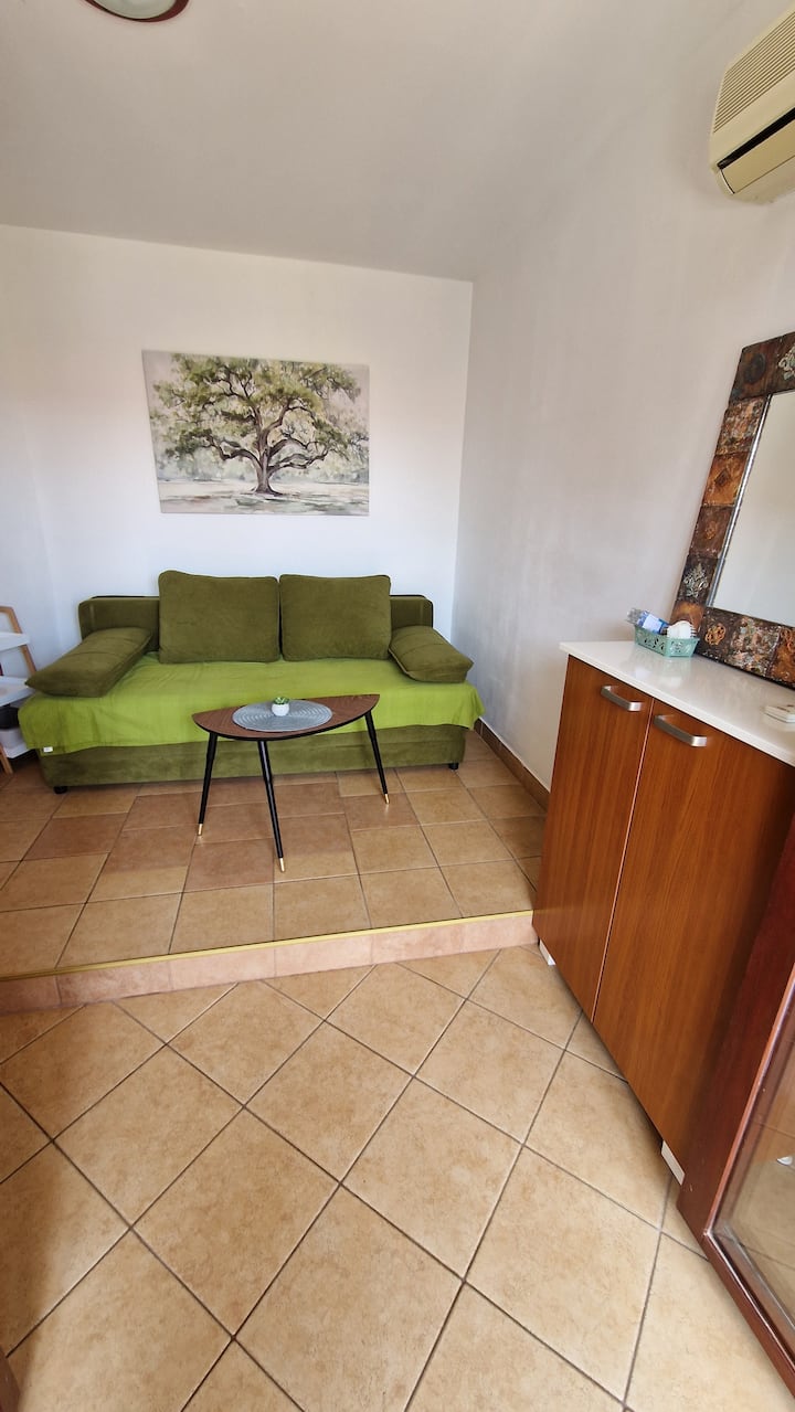 მისაღები ოთახი