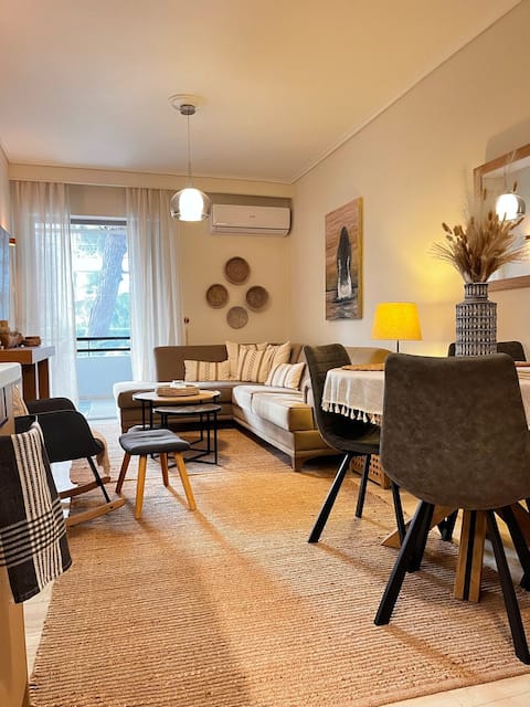 LOVELY APPARTMENT ON ATHENIAN REVIERA