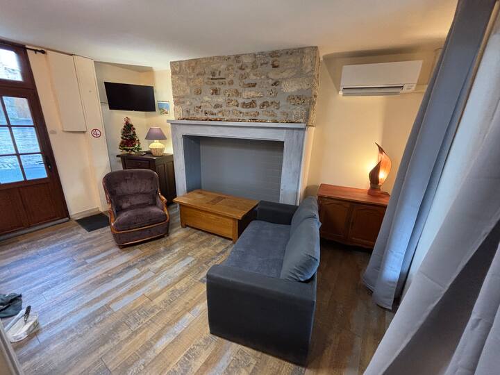Maison 2ch, 3 Salons, 5 Lits, Terrasse, Dordogne - Terrasson-Lavilledieu