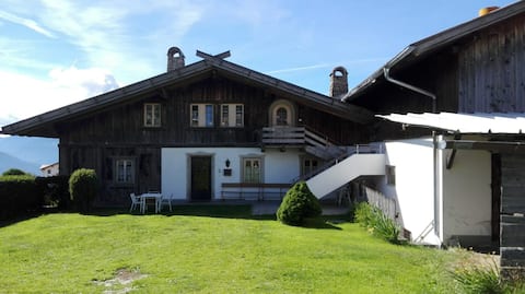 Entire floor-village center-sleeps 14-GuestPass