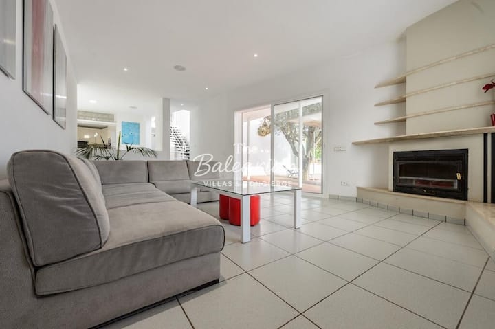Villa Jesus Ibiza With Views To The Old Town - Ivissa