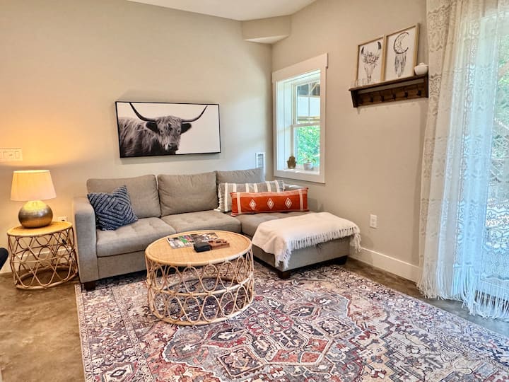 Cozy Getaway Near Biltmore Estate And Downtown - Asheville, NC