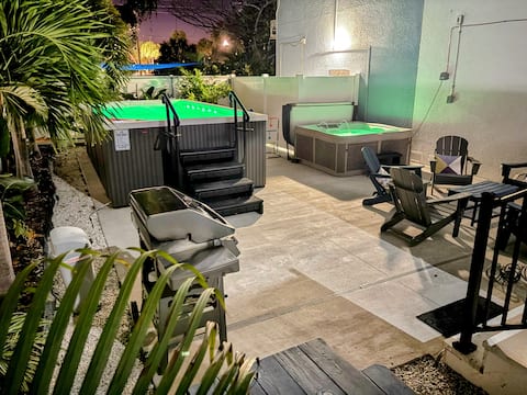 Luxe BeachHouseB w Heated Pool,2 min Walk to Beach