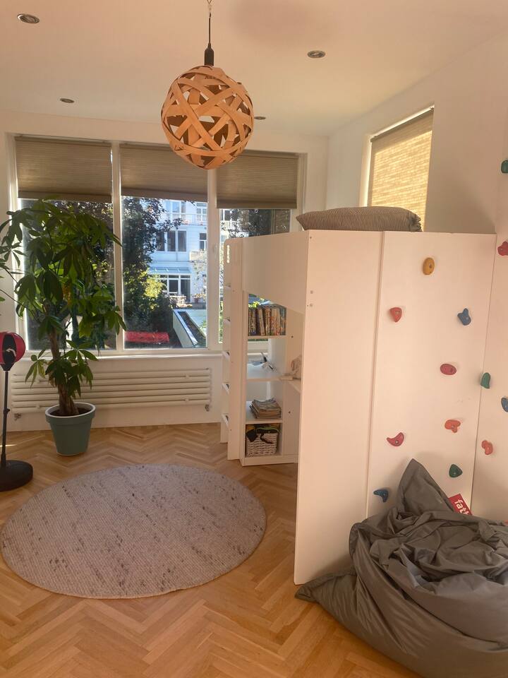 საძინებელი 3