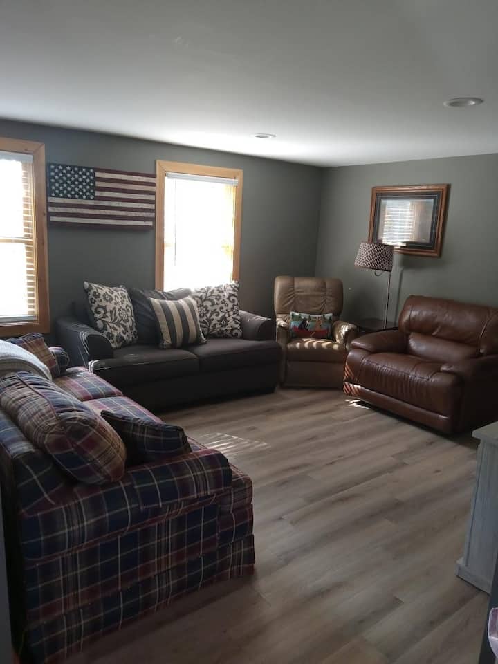 Cozy Home Right On Snowmobile/four Wheeler Trail! - Acadia, ME